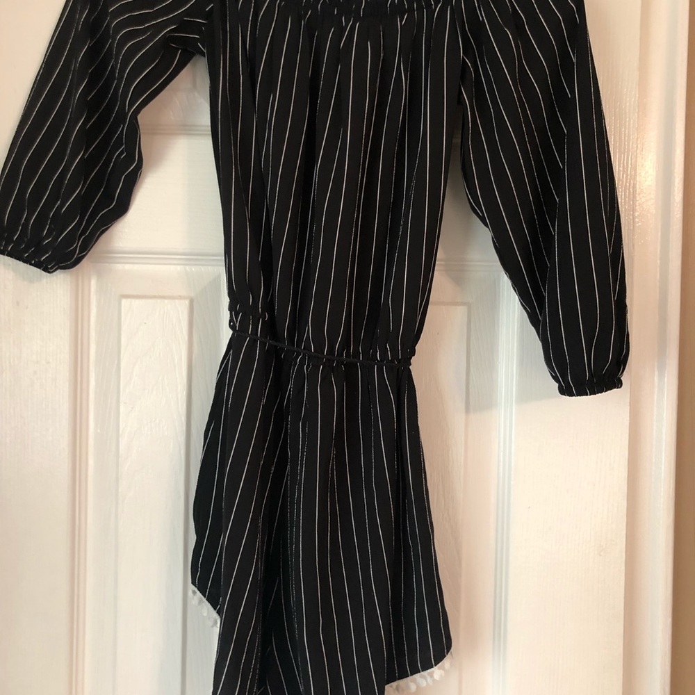 Romper - Picture 3 of 4